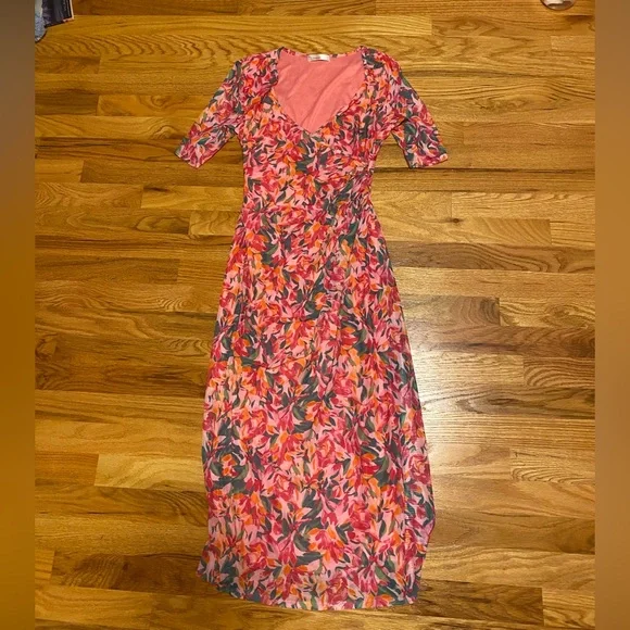 NWT 89th & Madison Pink Floral V-neck Maxi Dress - Picture 7 of 10